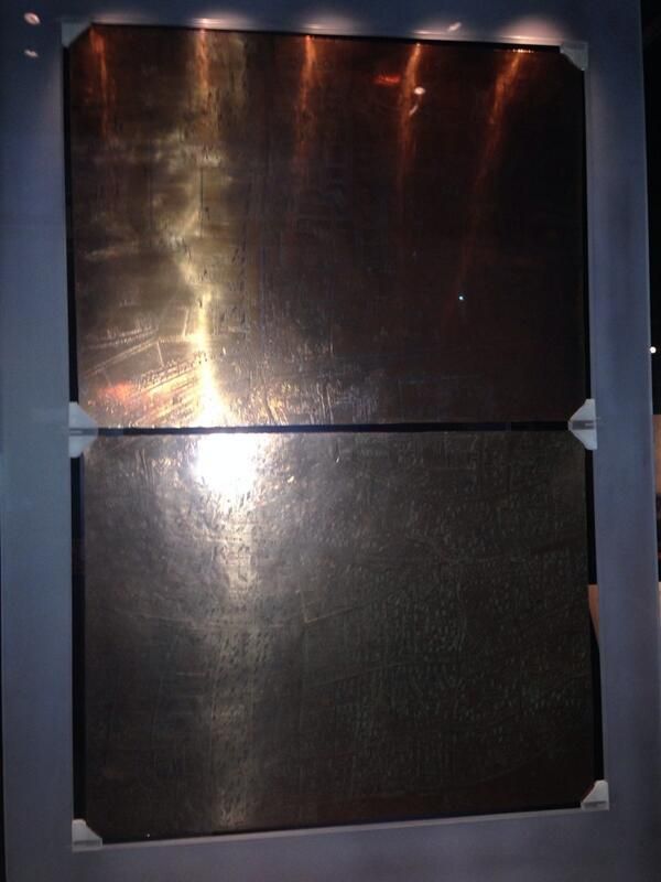 oh my god twitter doesn’t include alt text from images in their API