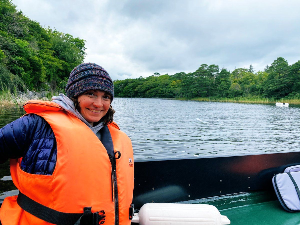 oh my god twitter doesn’t include alt text from images in their API