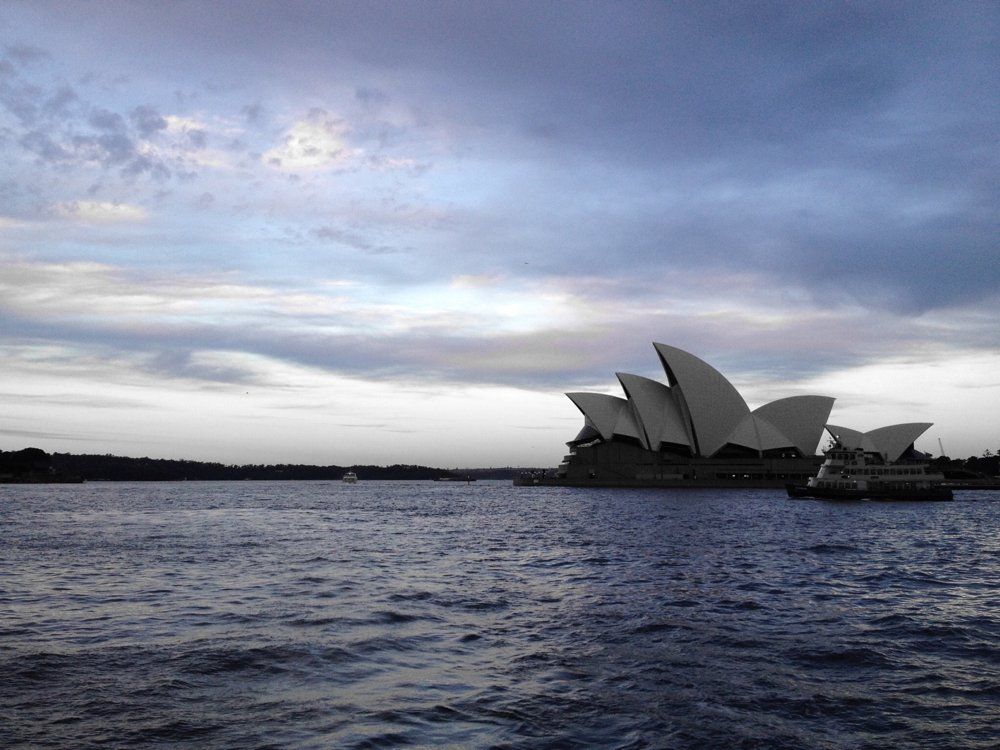 oh my god twitter doesn’t include alt text from images in their API