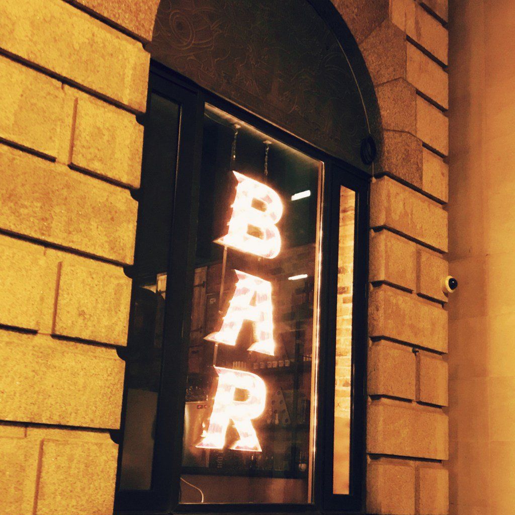 oh my god twitter doesn’t include alt text from images in their API