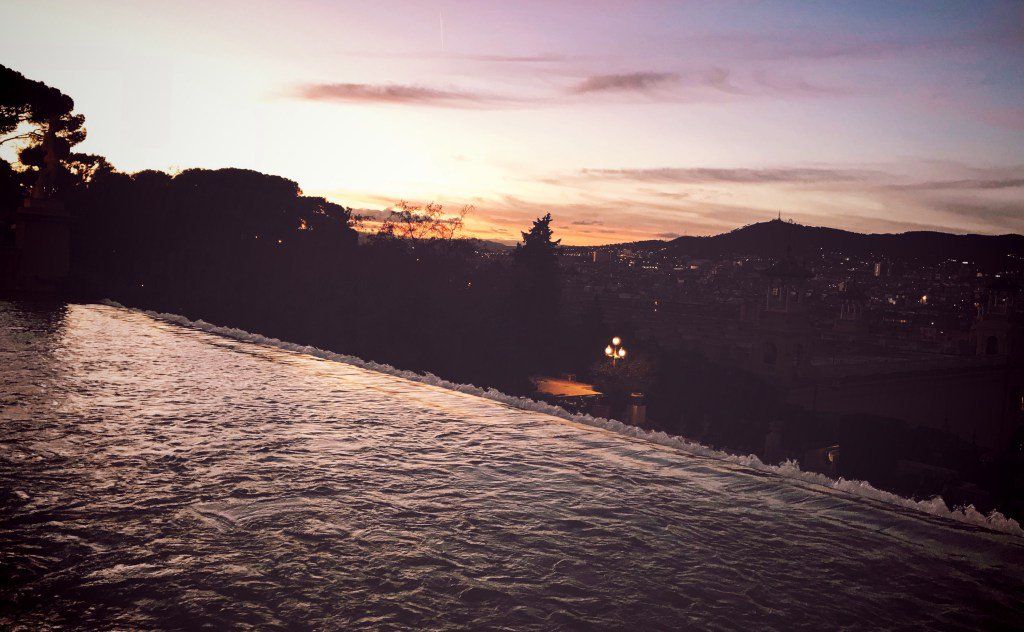 oh my god twitter doesn’t include alt text from images in their API