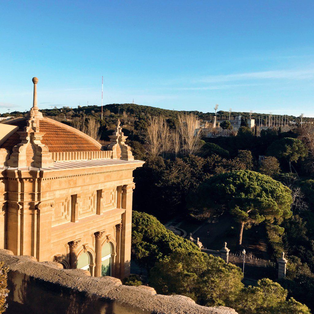 oh my god twitter doesn’t include alt text from images in their API