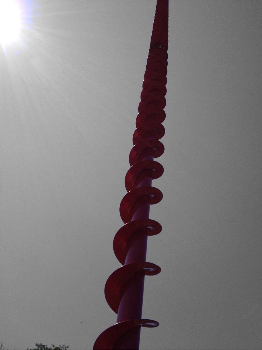 oh my god twitter doesn’t include alt text from images in their API