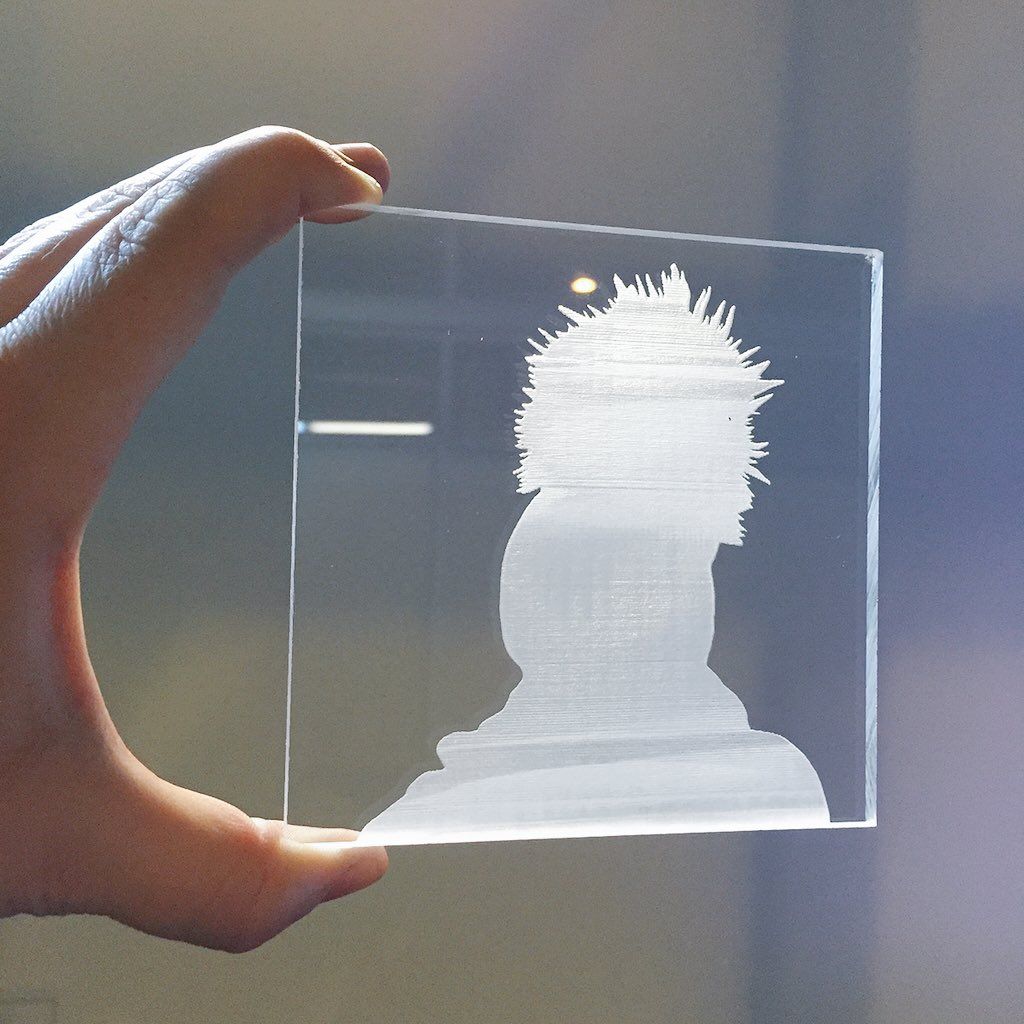 oh my god twitter doesn’t include alt text from images in their API