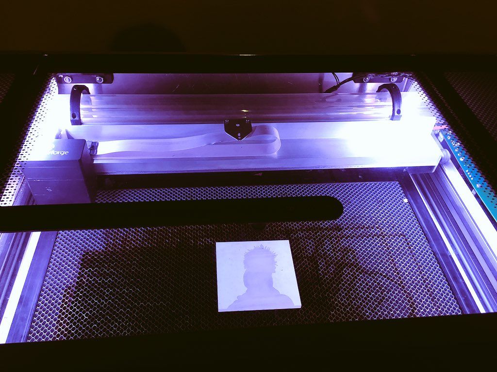 oh my god twitter doesn’t include alt text from images in their API