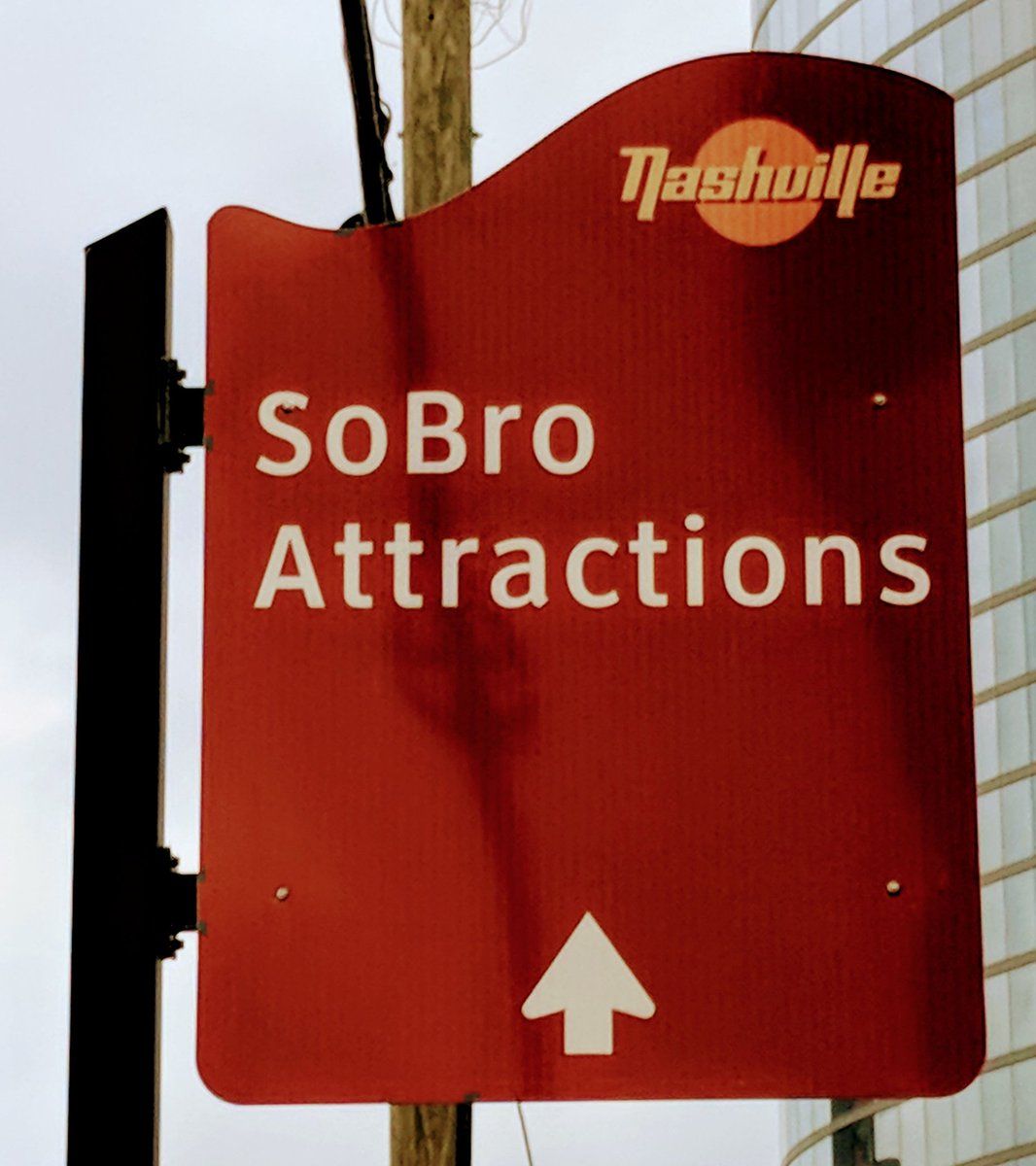 oh my god twitter doesn’t include alt text from images in their API