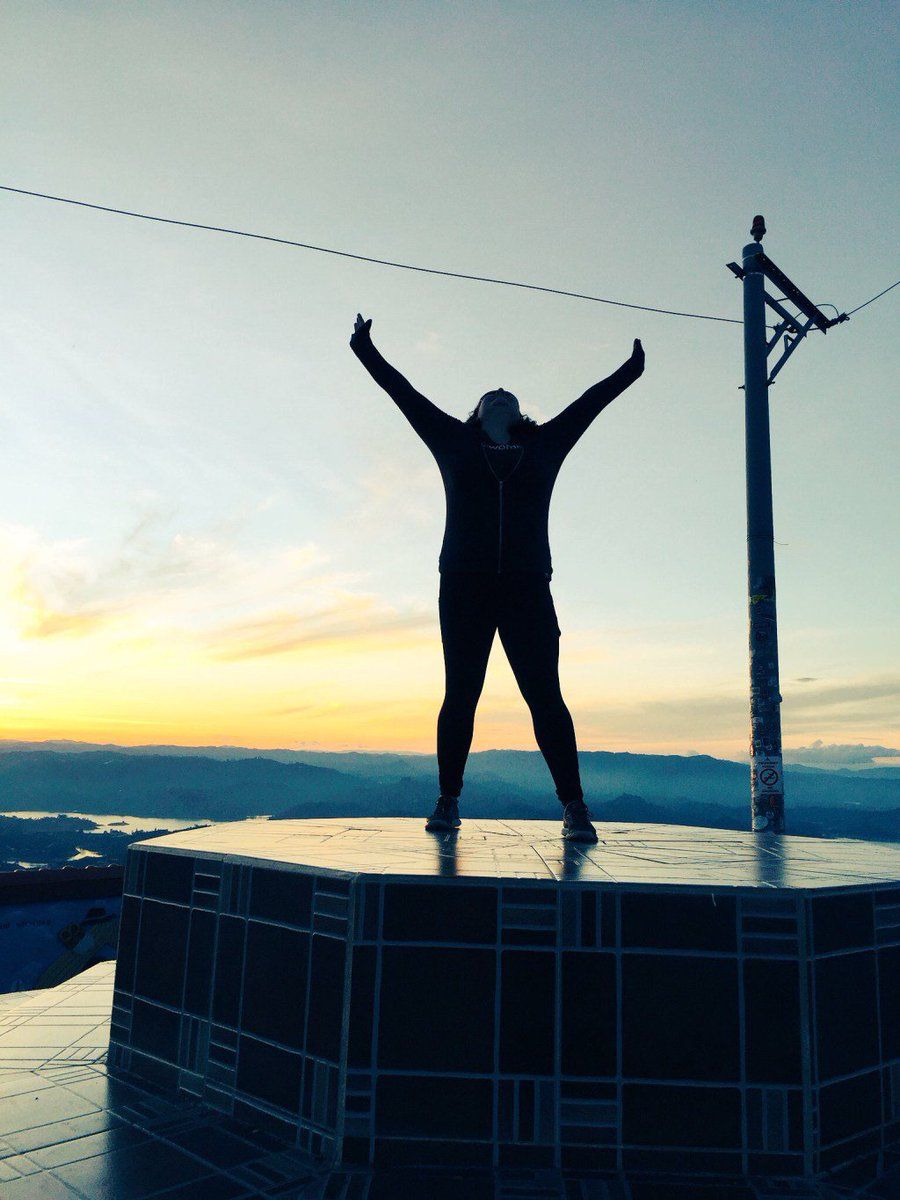 oh my god twitter doesn’t include alt text from images in their API