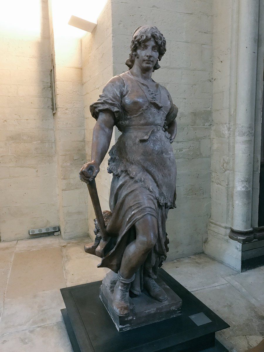 oh my god twitter doesn’t include alt text from images in their API