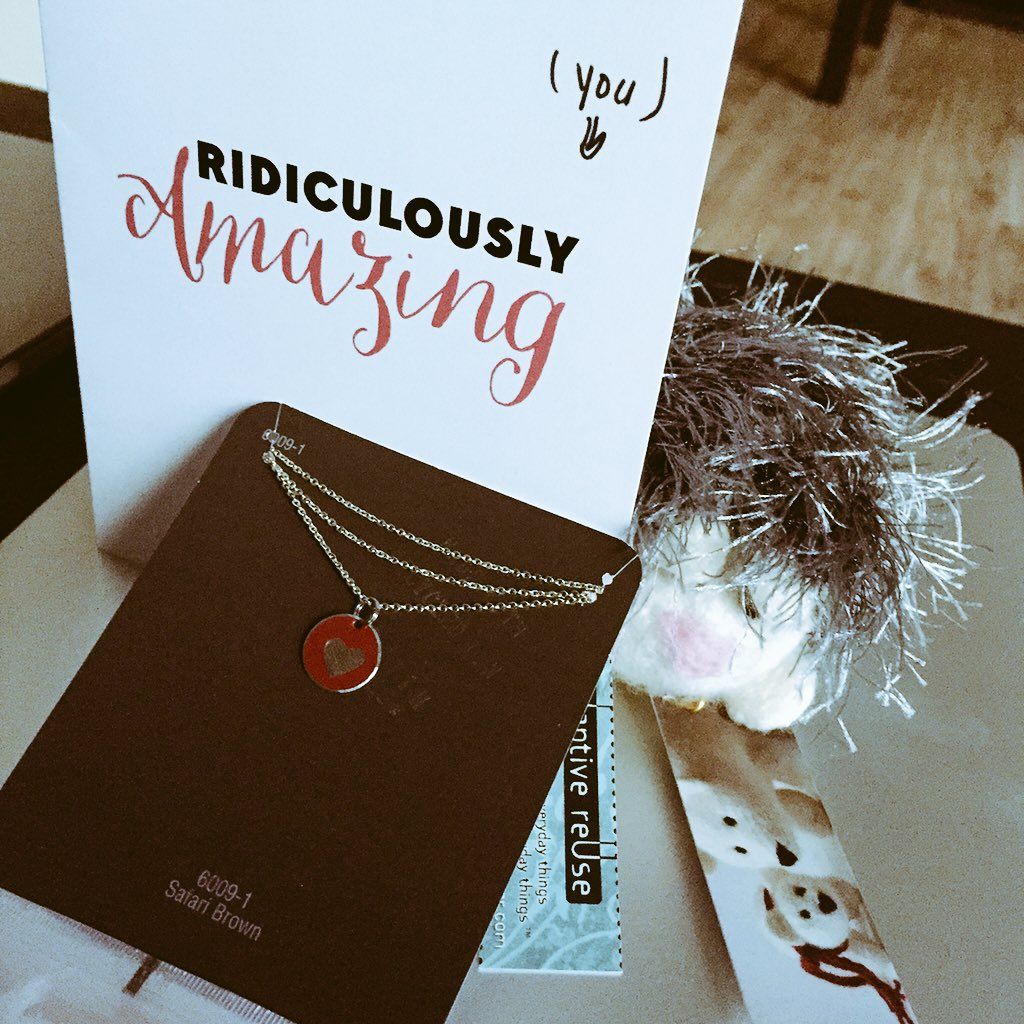 oh my god twitter doesn’t include alt text from images in their API