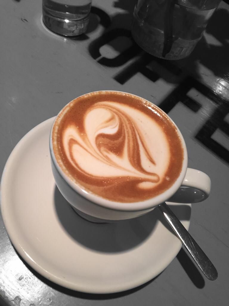 oh my god twitter doesn’t include alt text from images in their API