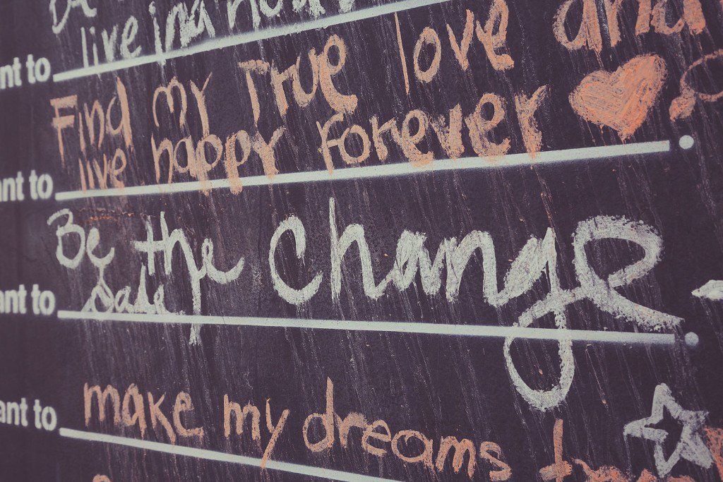 oh my god twitter doesn’t include alt text from images in their API