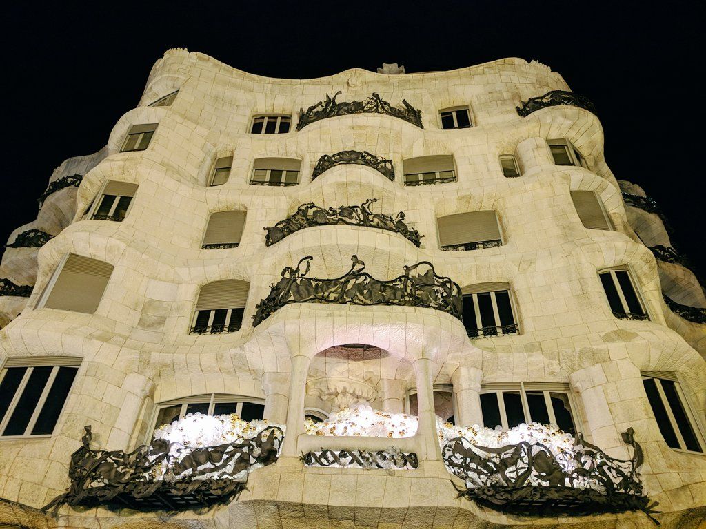 oh my god twitter doesn’t include alt text from images in their API