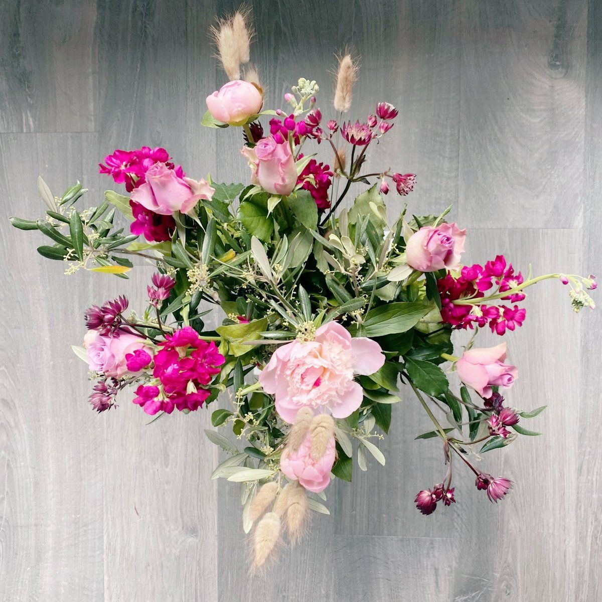 oh my god twitter doesn’t include alt text from images in their API