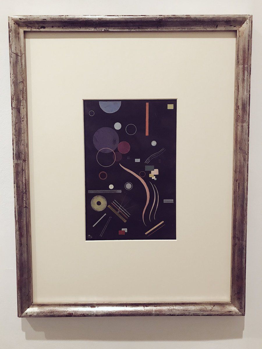 oh my god twitter doesn’t include alt text from images in their API