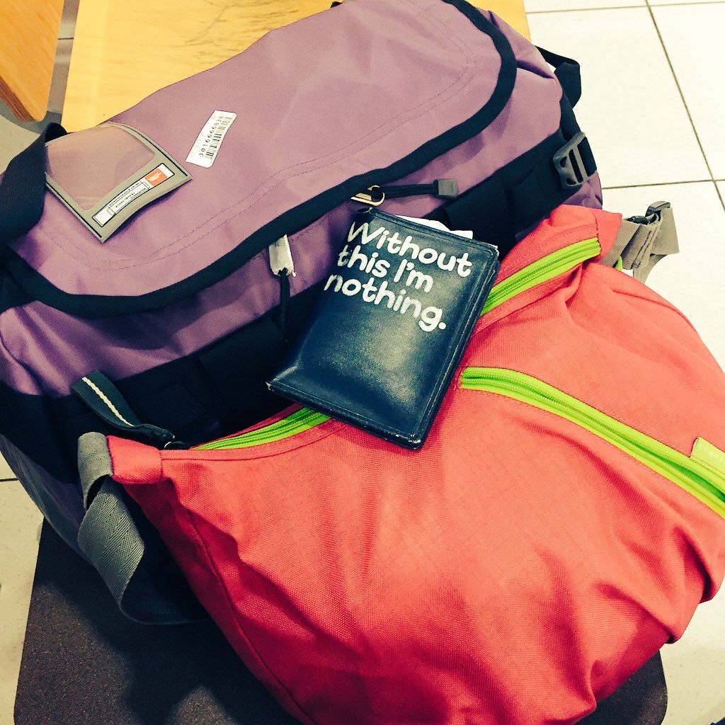 oh my god twitter doesn’t include alt text from images in their API