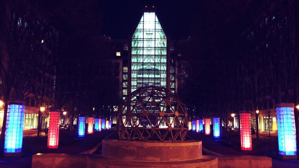 oh my god twitter doesn’t include alt text from images in their API