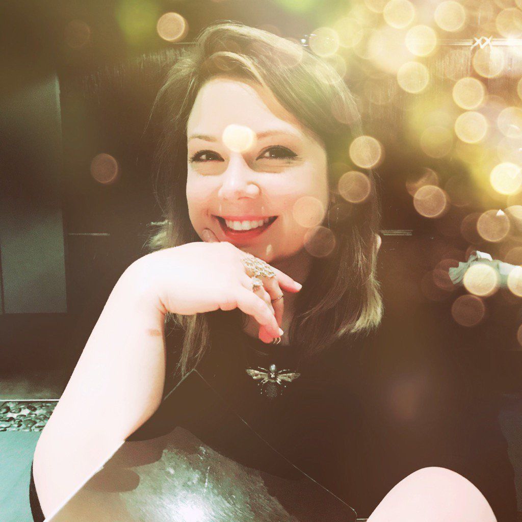 oh my god twitter doesn’t include alt text from images in their API