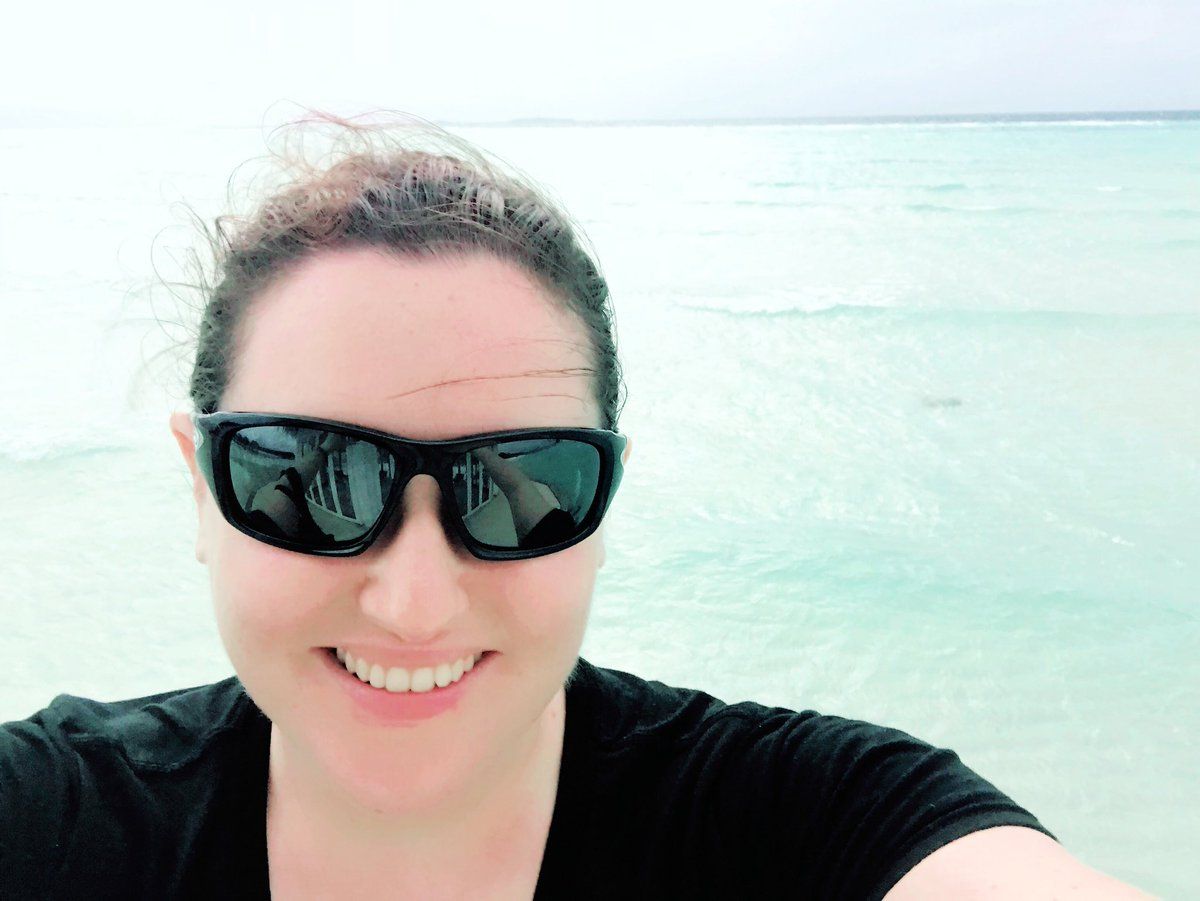 oh my god twitter doesn’t include alt text from images in their API