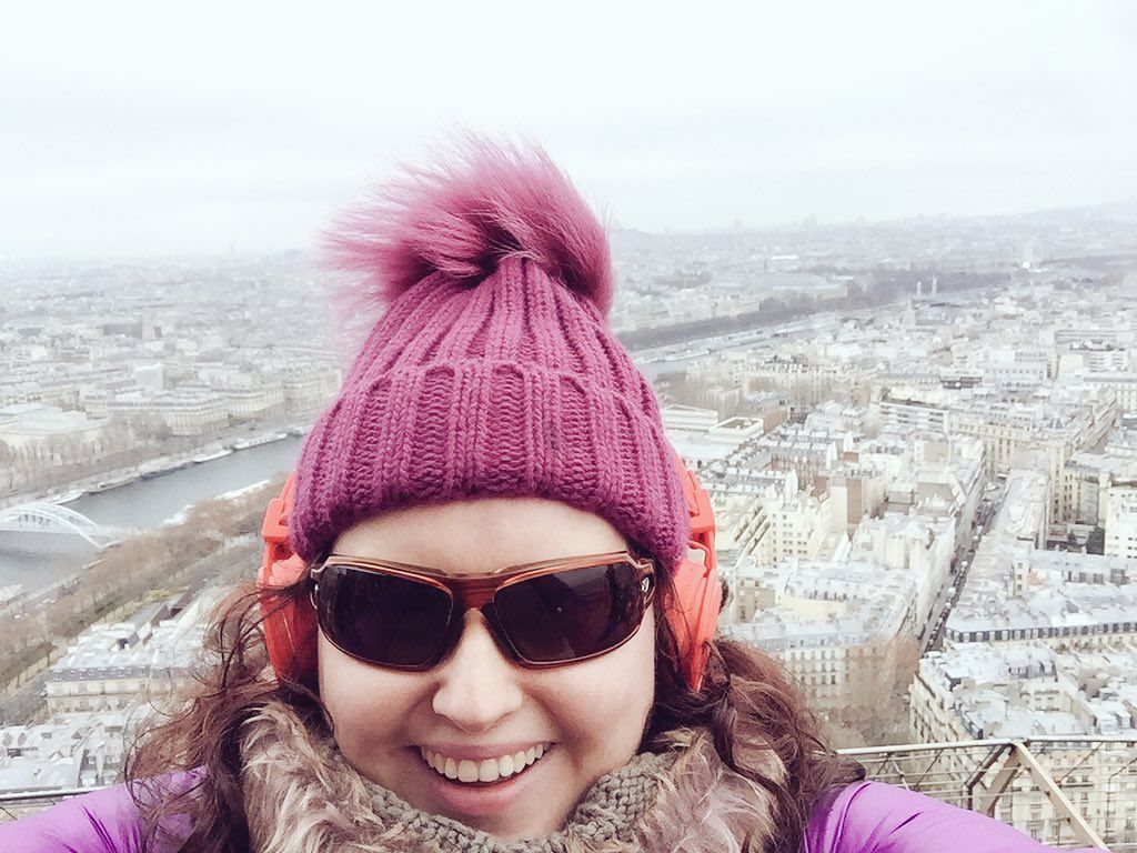 oh my god twitter doesn’t include alt text from images in their API