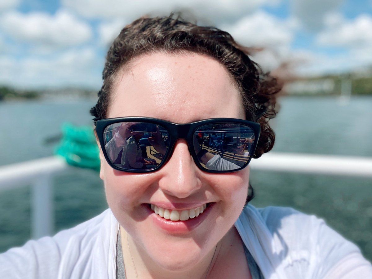 oh my god twitter doesn’t include alt text from images in their API