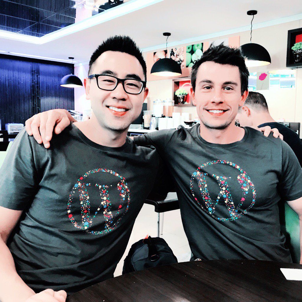 oh my god twitter doesn’t include alt text from images in their API