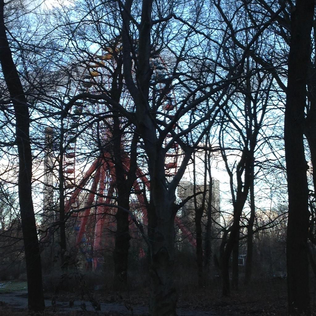 oh my god twitter doesn’t include alt text from images in their API