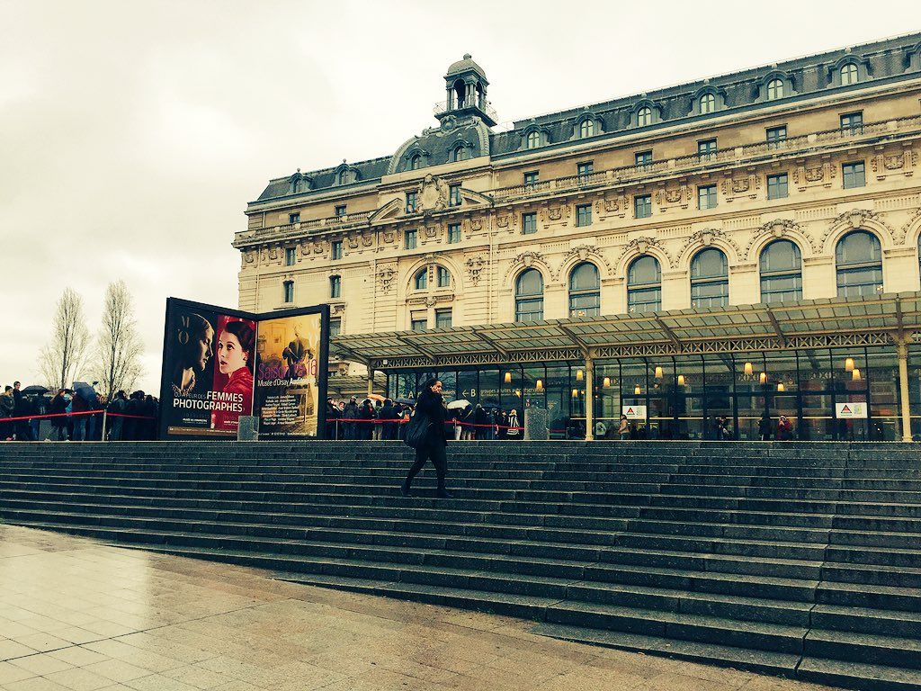 oh my god twitter doesn’t include alt text from images in their API