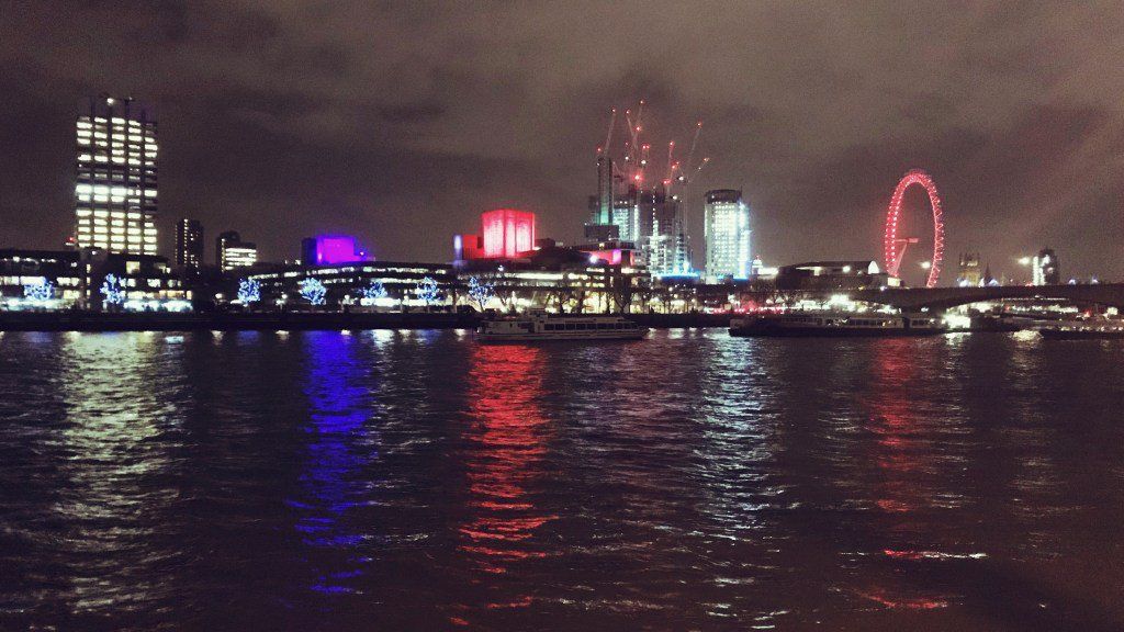 oh my god twitter doesn’t include alt text from images in their API