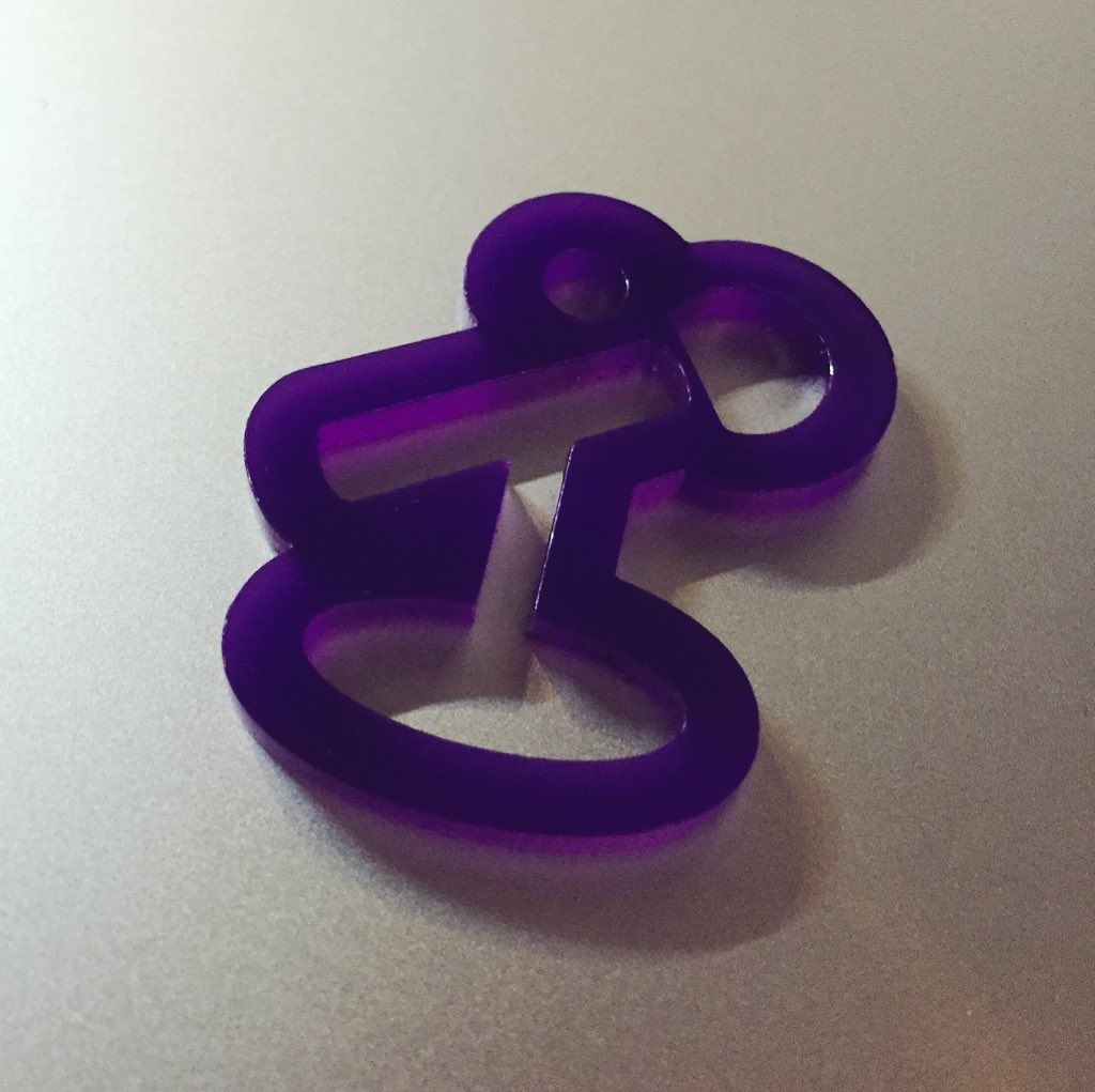 oh my god twitter doesn’t include alt text from images in their API