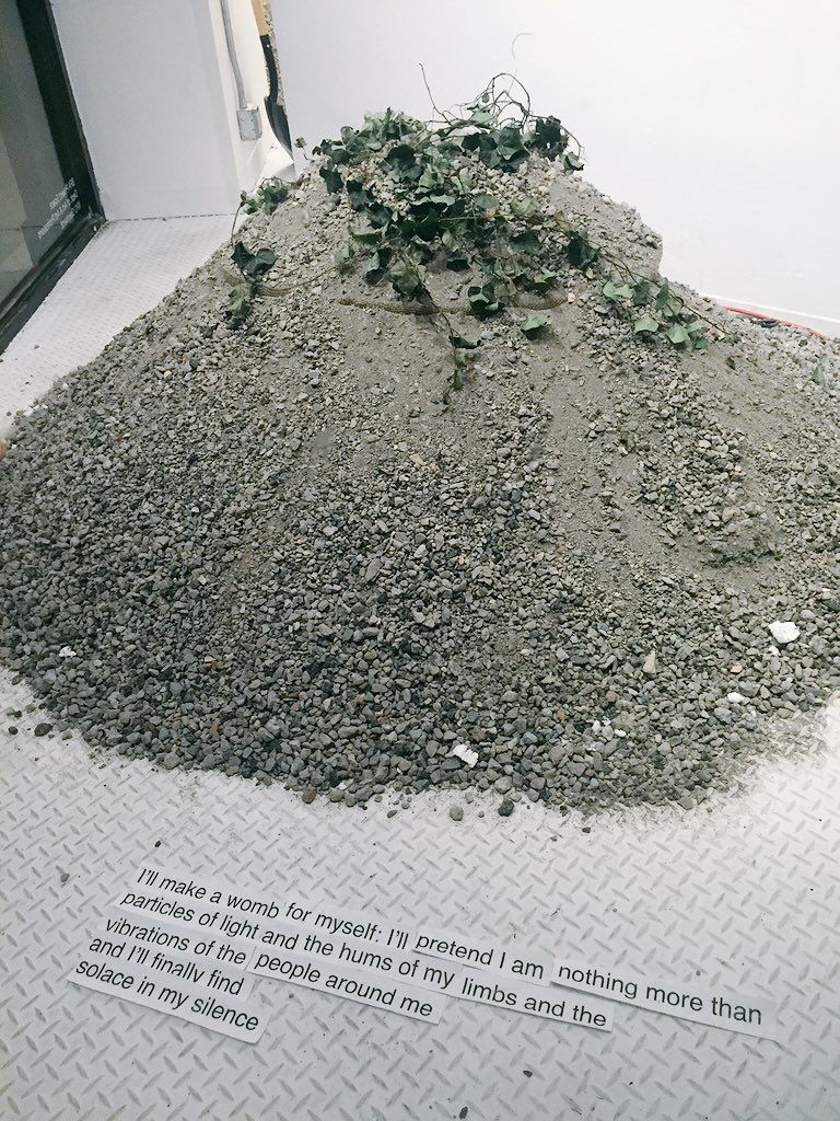 oh my god twitter doesn’t include alt text from images in their API