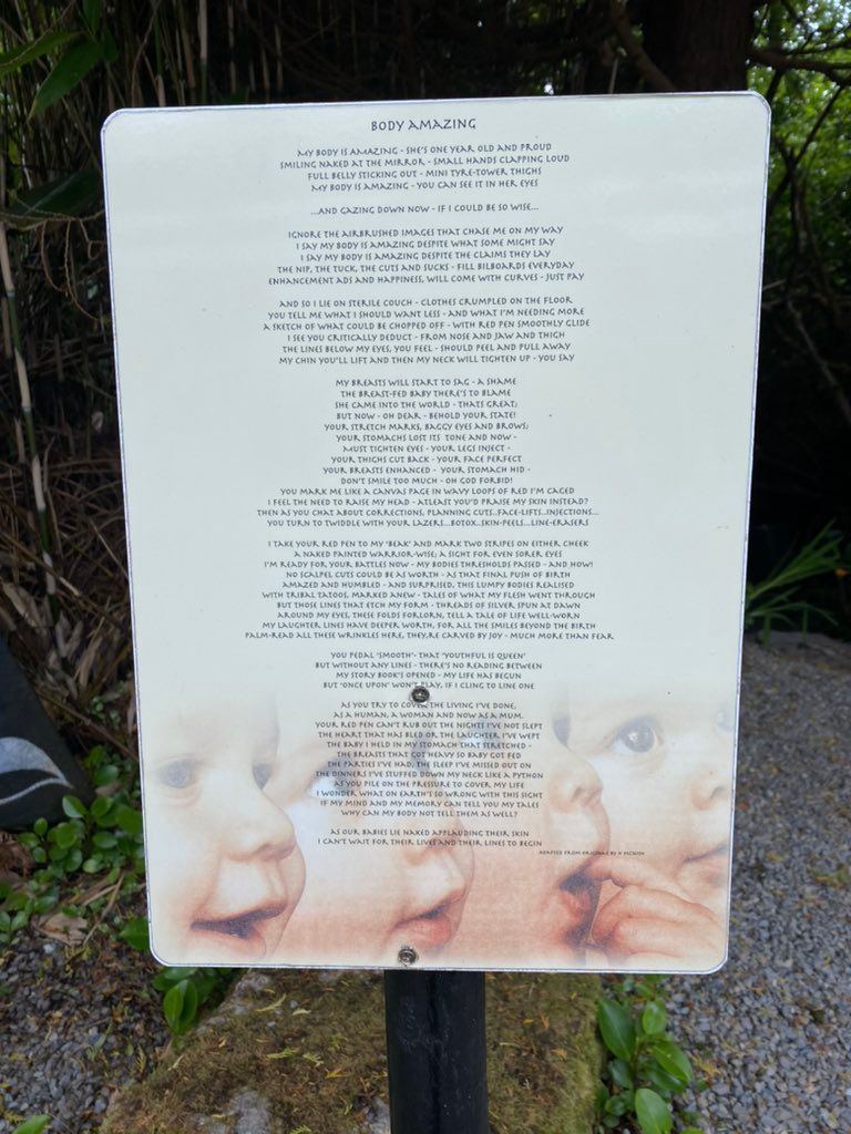 oh my god twitter doesn’t include alt text from images in their API