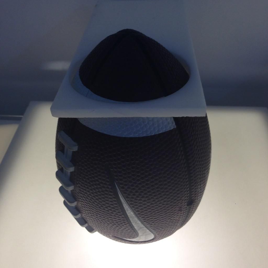 oh my god twitter doesn’t include alt text from images in their API