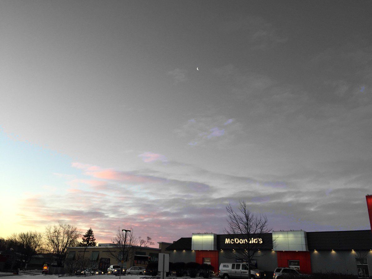 oh my god twitter doesn’t include alt text from images in their API