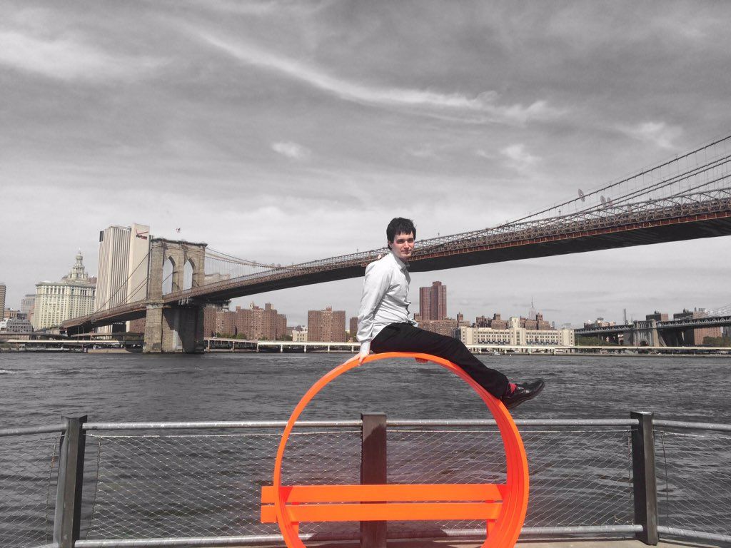 oh my god twitter doesn’t include alt text from images in their API