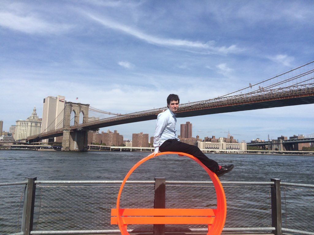 oh my god twitter doesn’t include alt text from images in their API