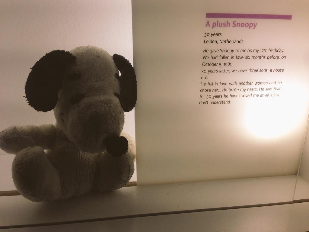 oh my god twitter doesn’t include alt text from images in their API