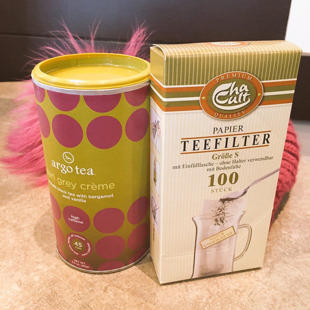 oh my god twitter doesn’t include alt text from images in their API